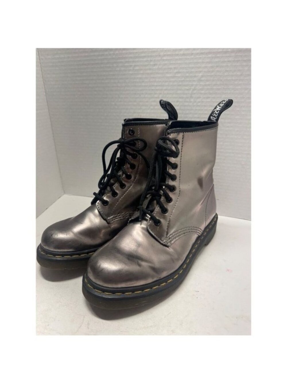 Dr. Martens 1460 W Metallic Pewter Silver Combat Boots 8 Eyelet Lace Up Womens 7